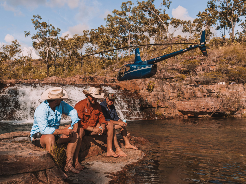 Sandy Creek landing with North Australian Helicopters